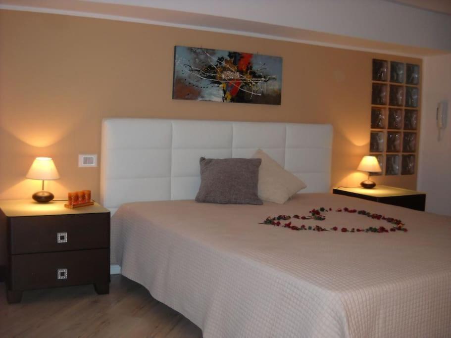 Marconi E Garibaldi 76 Apartment 卡斯泰拉马莱 外观 照片