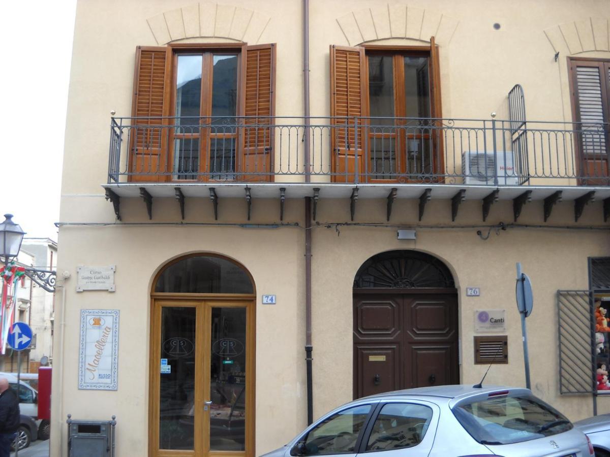 Marconi E Garibaldi 76 Apartment 卡斯泰拉马莱 外观 照片